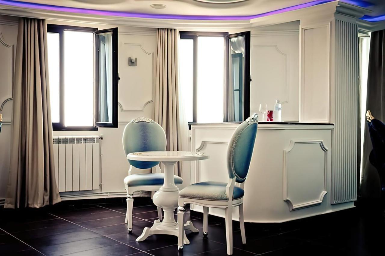 Hotel Raya Tichy Экстерьер фото